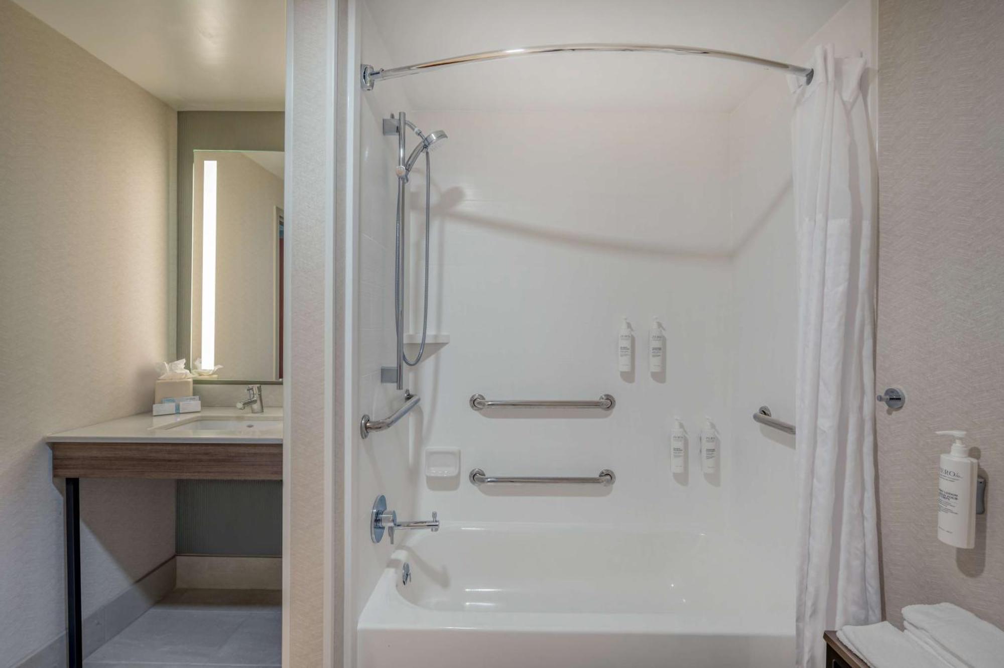 Hilton Garden Inn Clarksburg Eksteriør billede